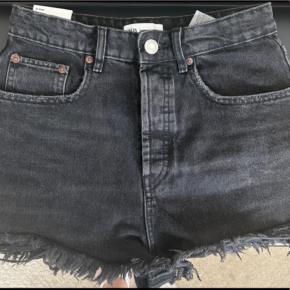 Zara denim jean shorts -size 4
